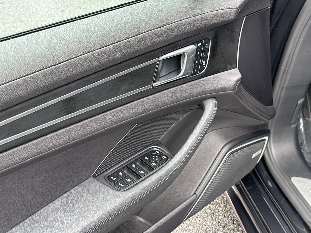 Certified 2023 Porsche Panamera 4 Platinum Edition AWD/4WD image 20