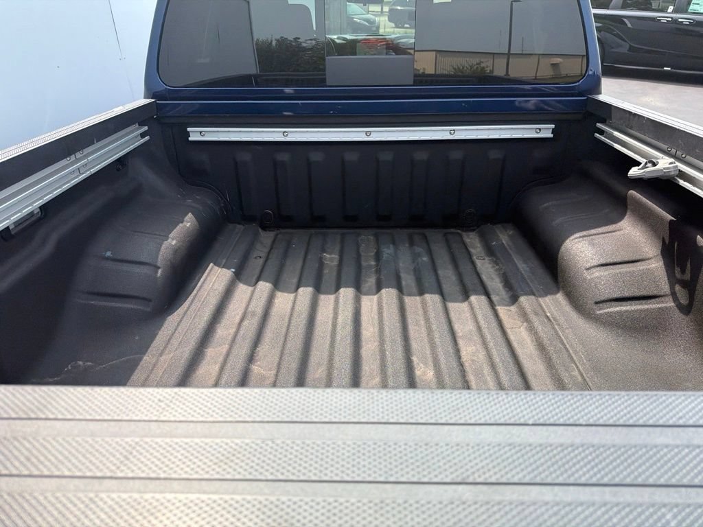 Used 2023 Nissan Frontier PRO-4X w/ Pro Convenience Package AWD/4WD image 11