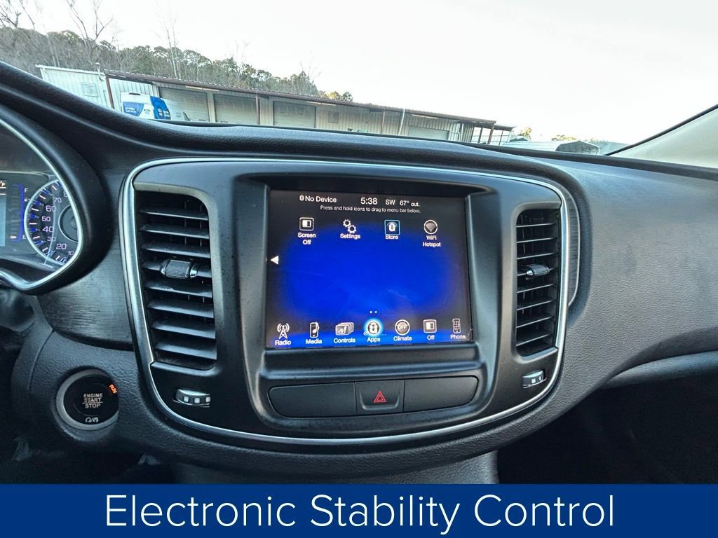 Used 2017 Chrysler 200 Limited Platinum image 36