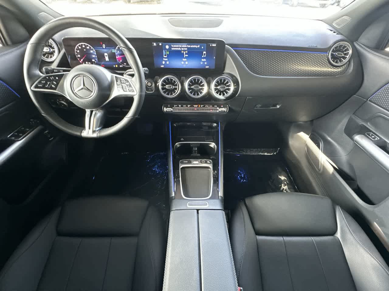 Used 2025 Mercedes-Benz GLA 250 4MATIC w/ Winter Package image 24