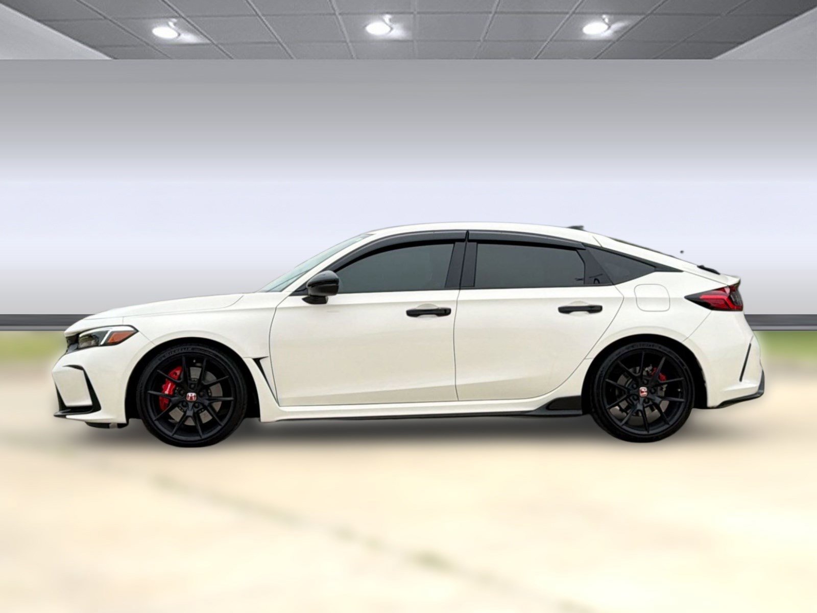 Used 2025 Honda Civic Type R image 2