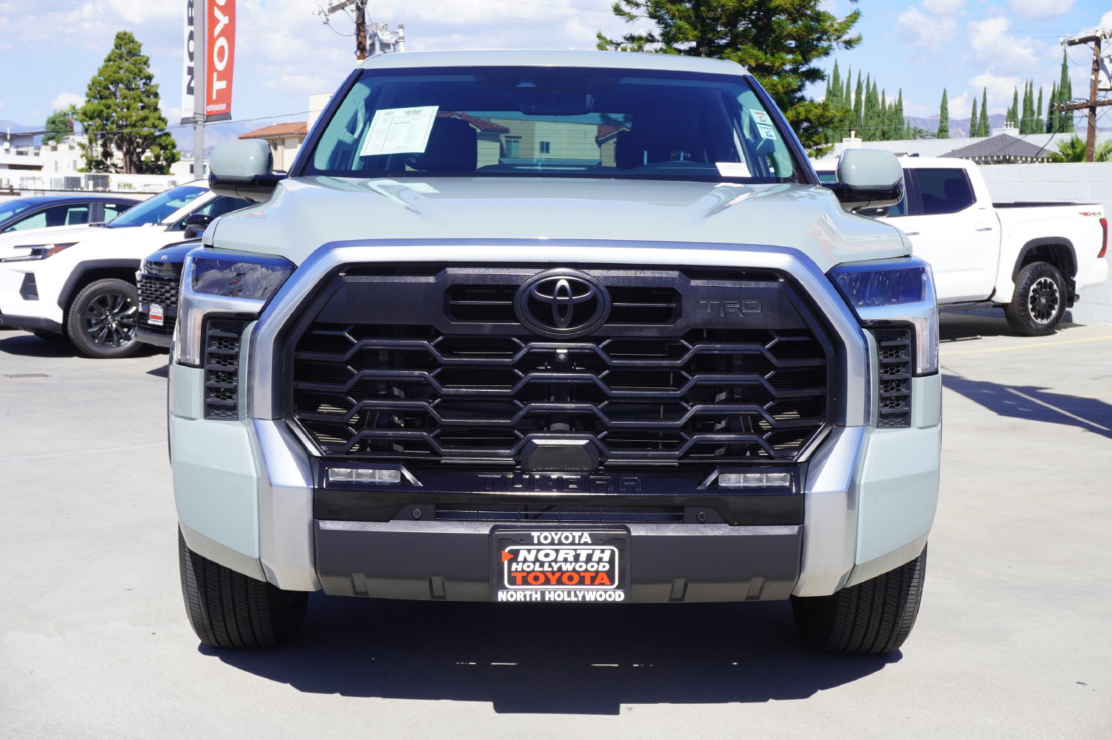 Used 2023 Toyota Tundra Limited w/ TRD Off-Road Package AWD/4WD image 3