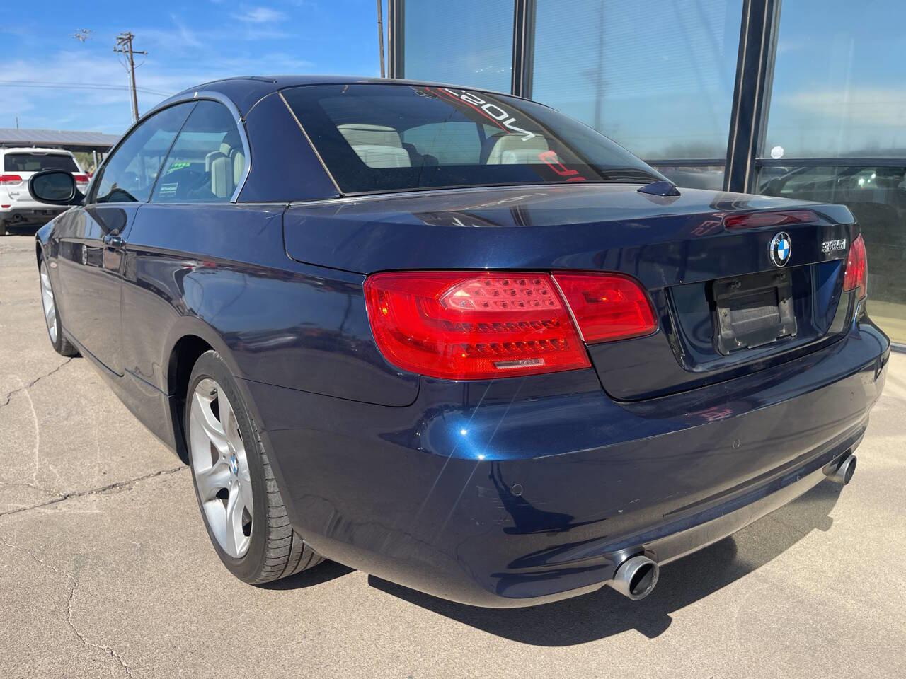 Used 2013 BMW 335i Convertible RWD image 27