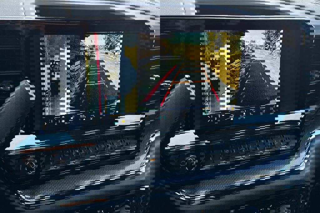 New 2026 Chevrolet Silverado 2500 ZR2 image 19