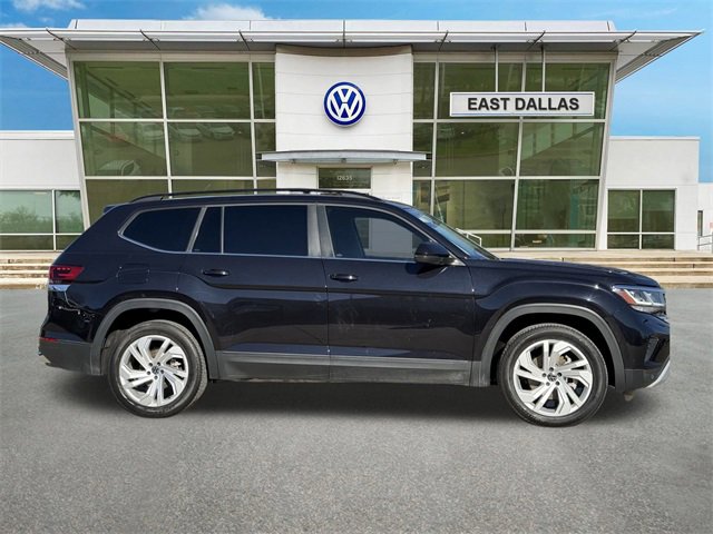 Used 2021 Volkswagen Atlas SE image 2