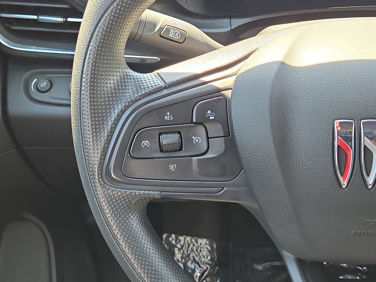 Used 2025 Buick Envista Sport Touring FWD image 18