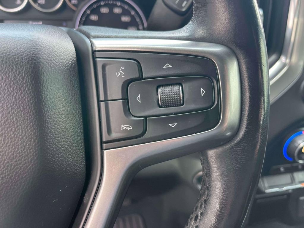 Used 2019 Chevrolet Silverado 1500 LT w/ Texas Edition image 31