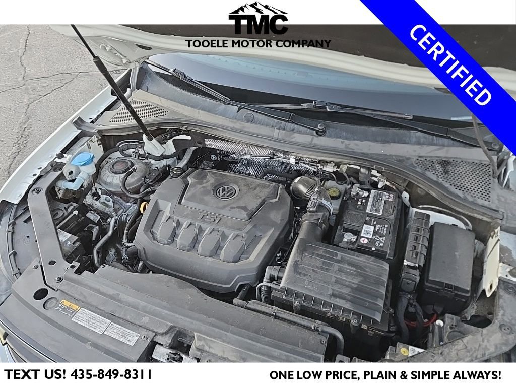 Used 2022 Volkswagen Tiguan SE R-Line image 43