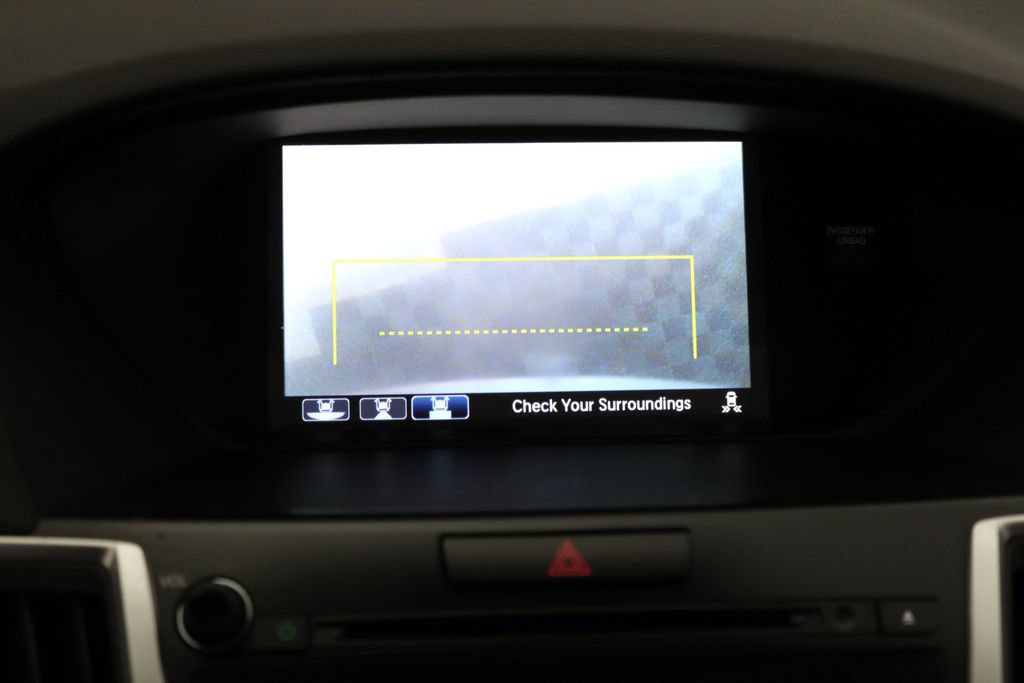 Used 2016 Acura TLX w/ Technology Package FWD image 18
