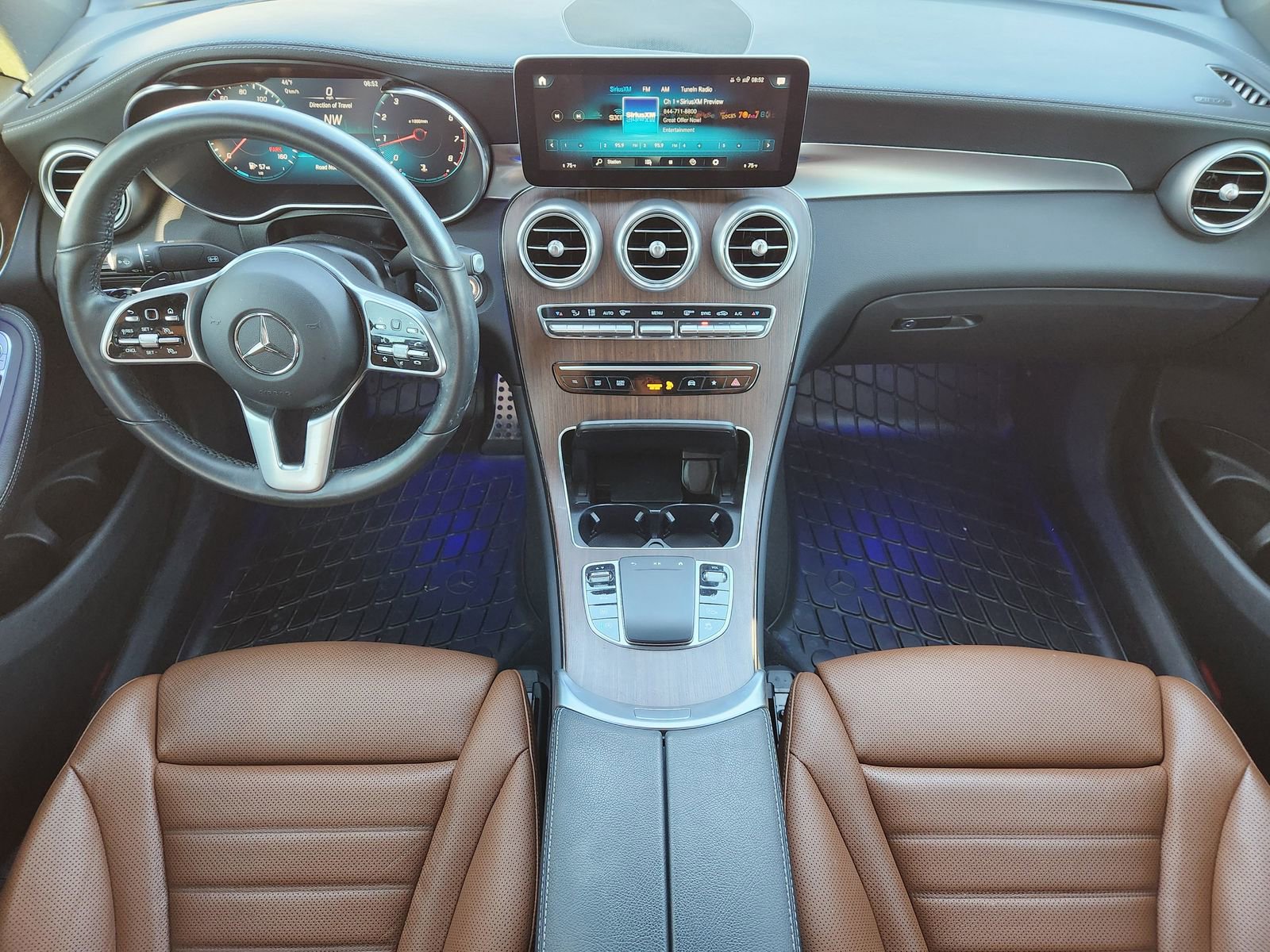 Used 2022 Mercedes-Benz GLC 300 4MATIC Coupe image 30