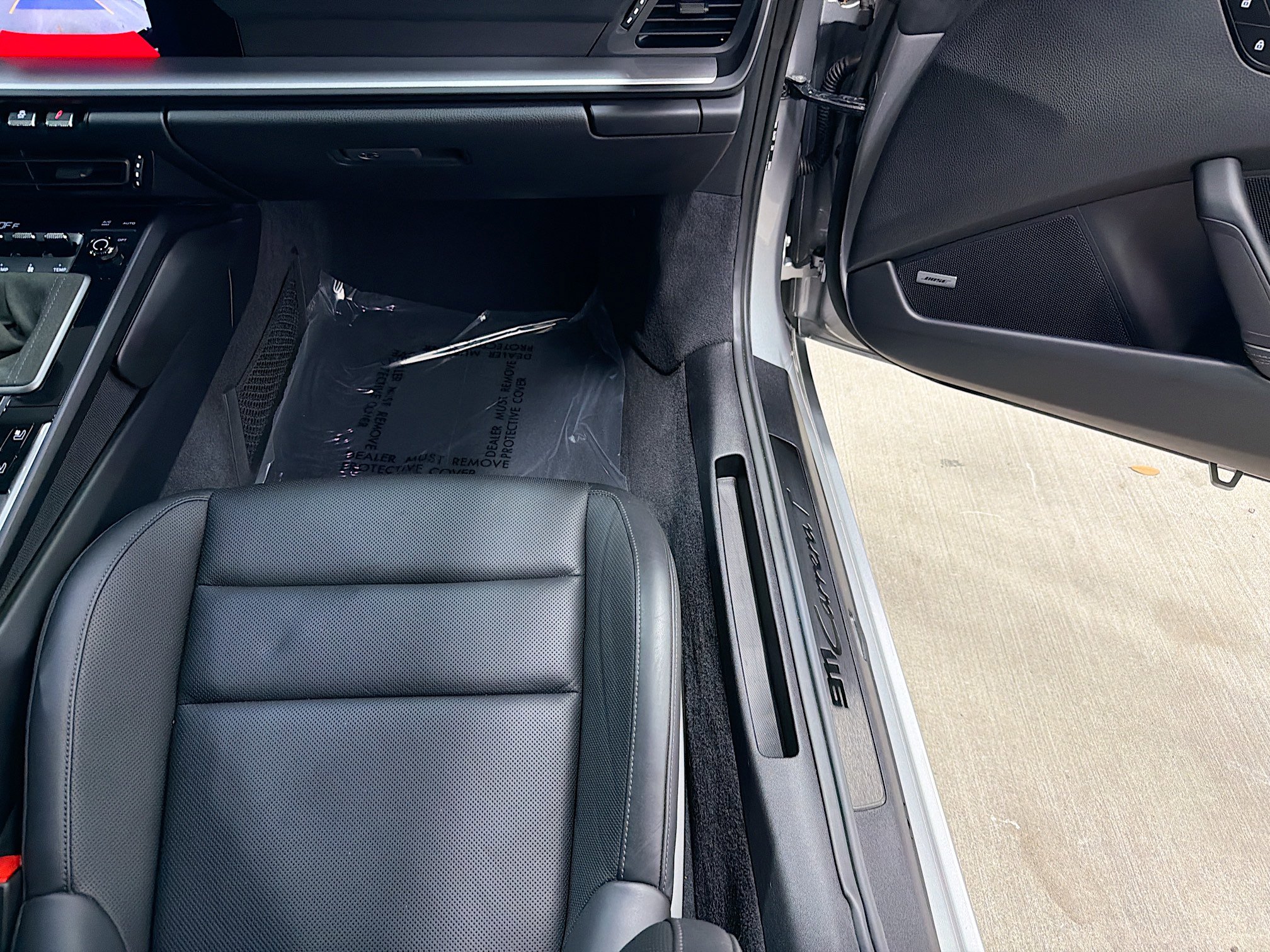 Certified 2024 Porsche 911 Carrera T image 17