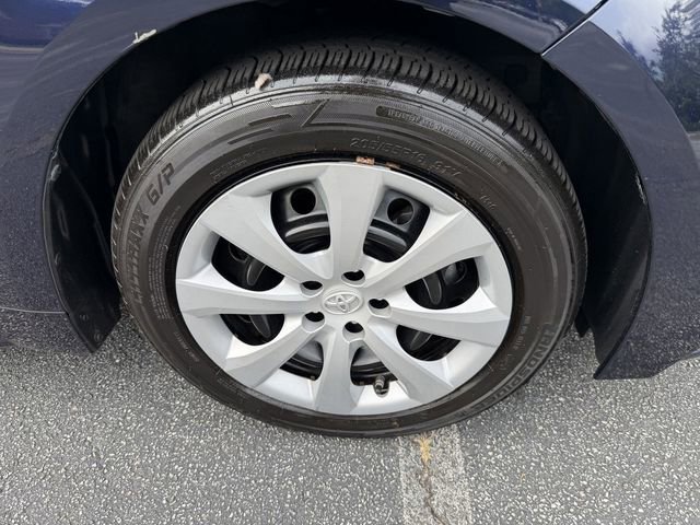 Used 2021 Toyota Corolla LE FWD image 39