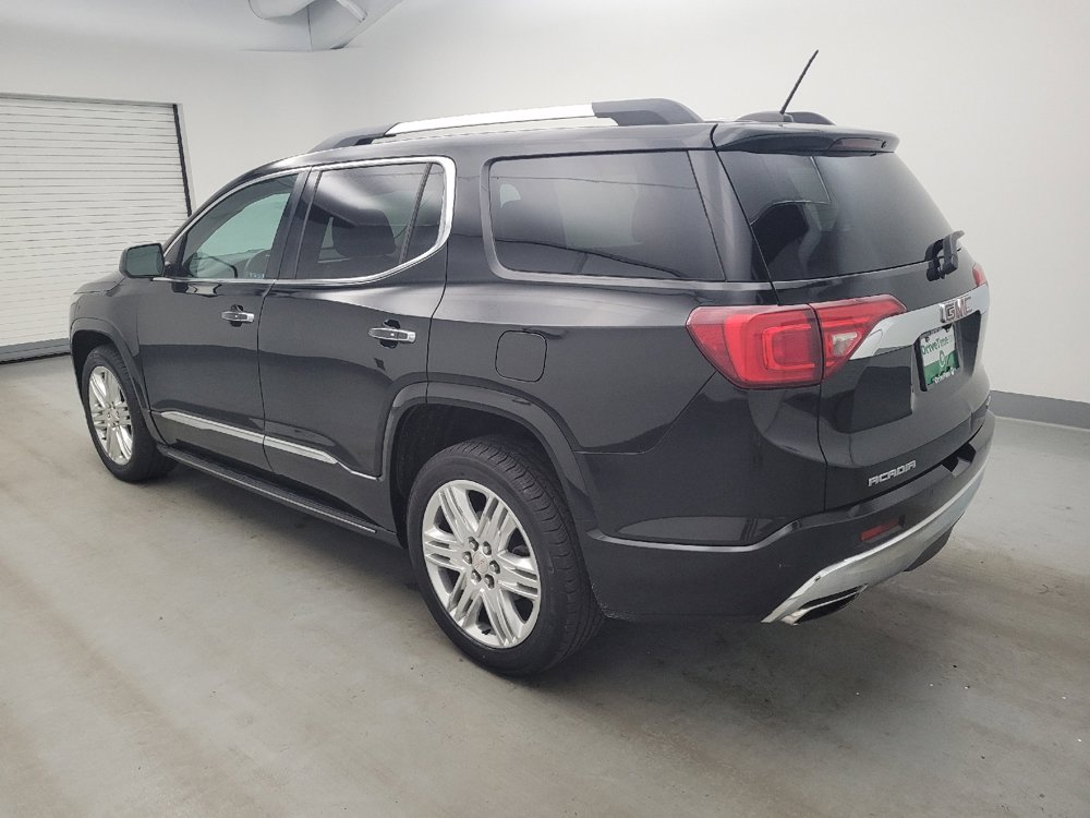 Used 2017 GMC Acadia Denali w/ Technology Package AWD/4WD image 3