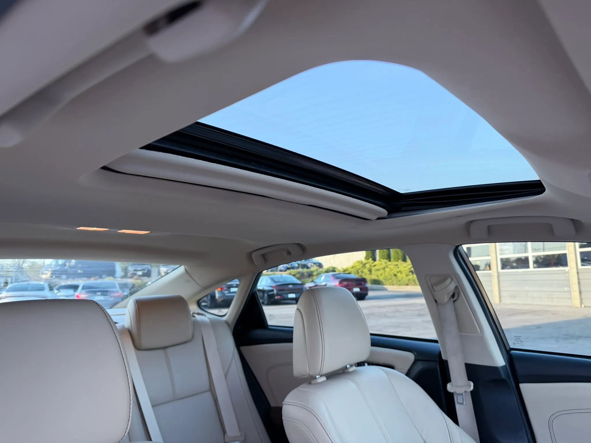 Used 2017 Toyota Avalon Limited FWD image 24