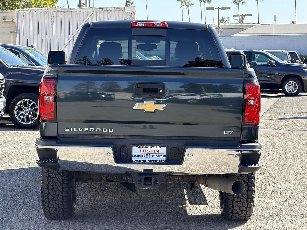 Used 2019 Chevrolet Silverado 2500 LTZ w/ Duramax Plus Package AWD/4WD image 6