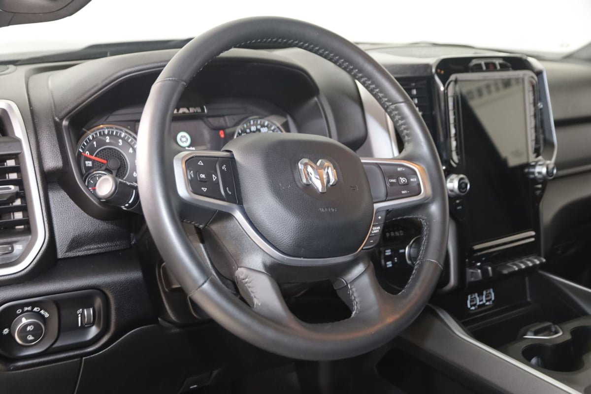 Used 2024 RAM 2500 Big Horn w/ Level 2 Equipment Group AWD/4WD image 6