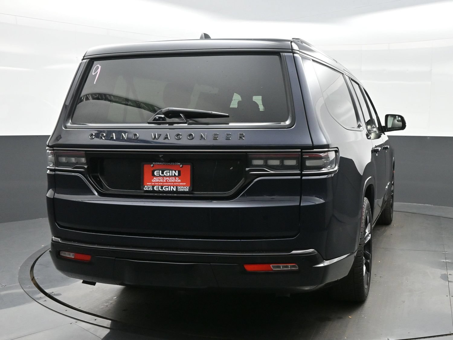 Used 2024 Jeep Grand Wagoneer L Series II w/ Quick Order Packagew 28T AWD/4WD image 7