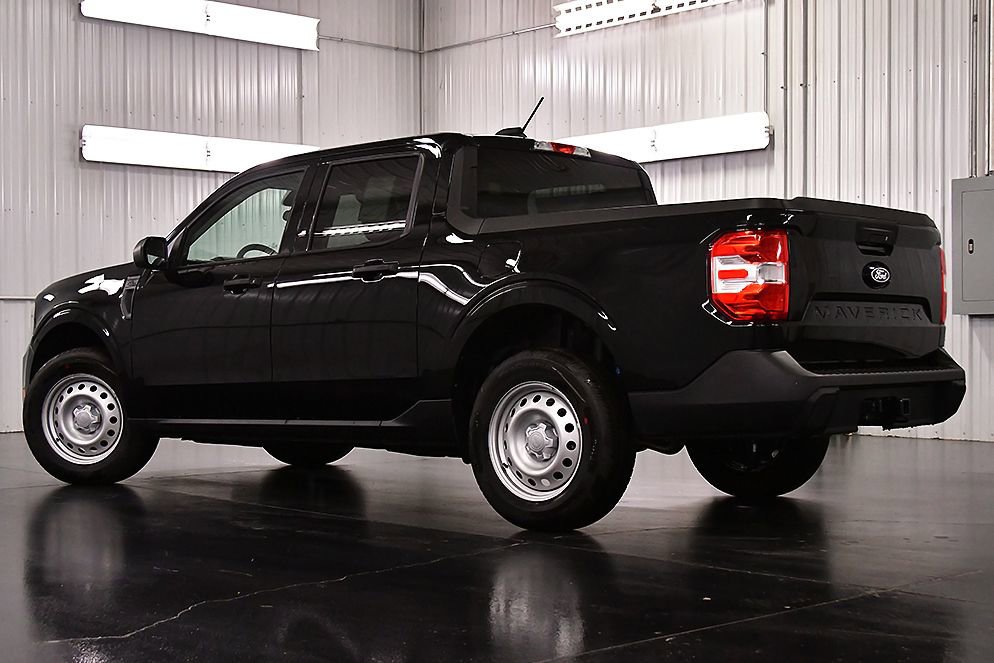 New 2026 Ford Maverick XL FWD image 5