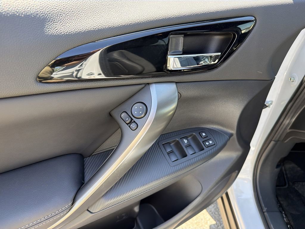 New 2026 Mitsubishi Eclipse Cross AWD image 15