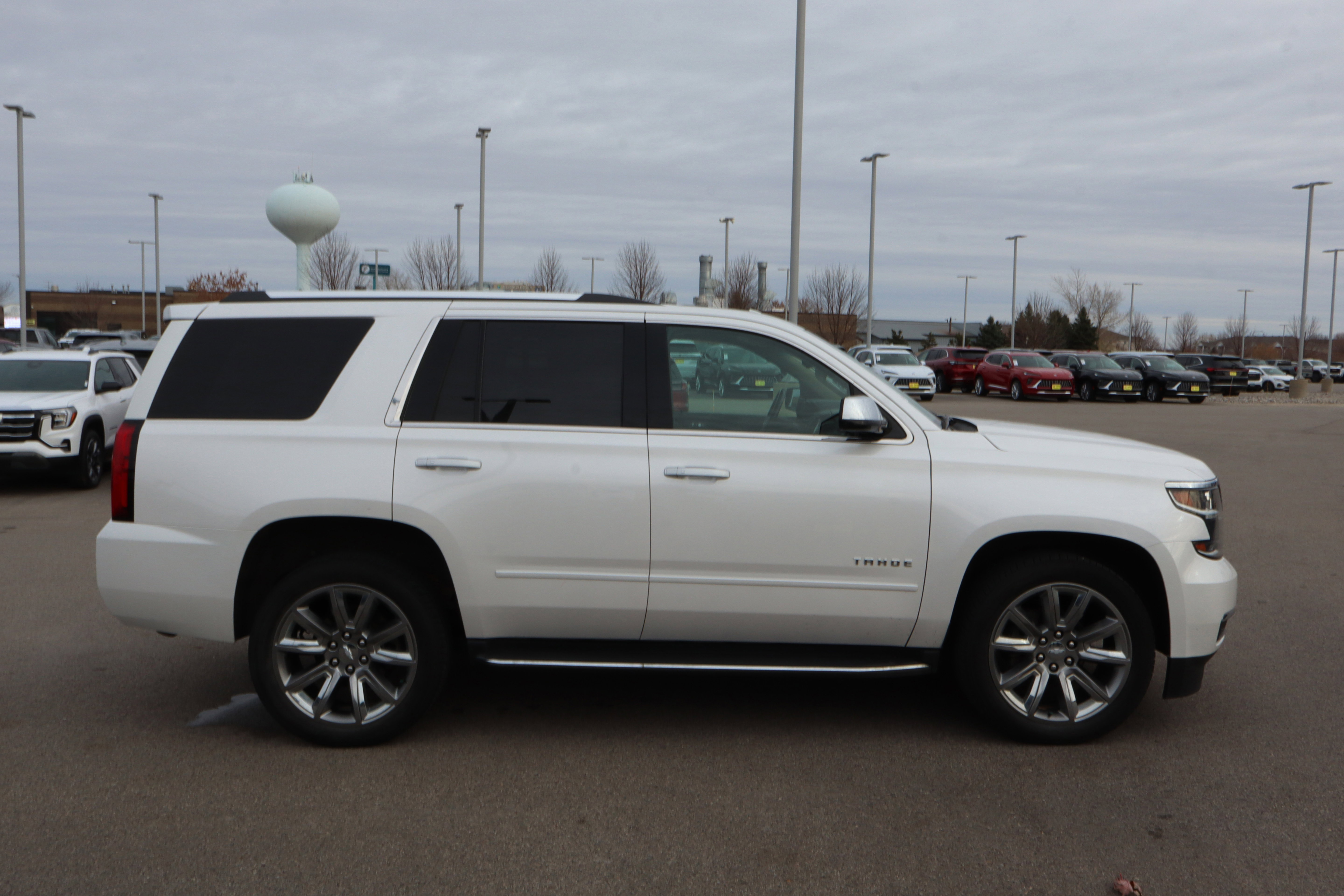 Used 2017 Chevrolet Tahoe Premier image 8