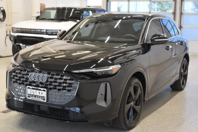 Used 2025 Audi Q5 Prestige AWD/4WD image 9