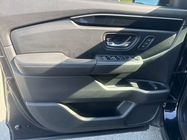 Used 2024 Honda Pilot EX-L image 9