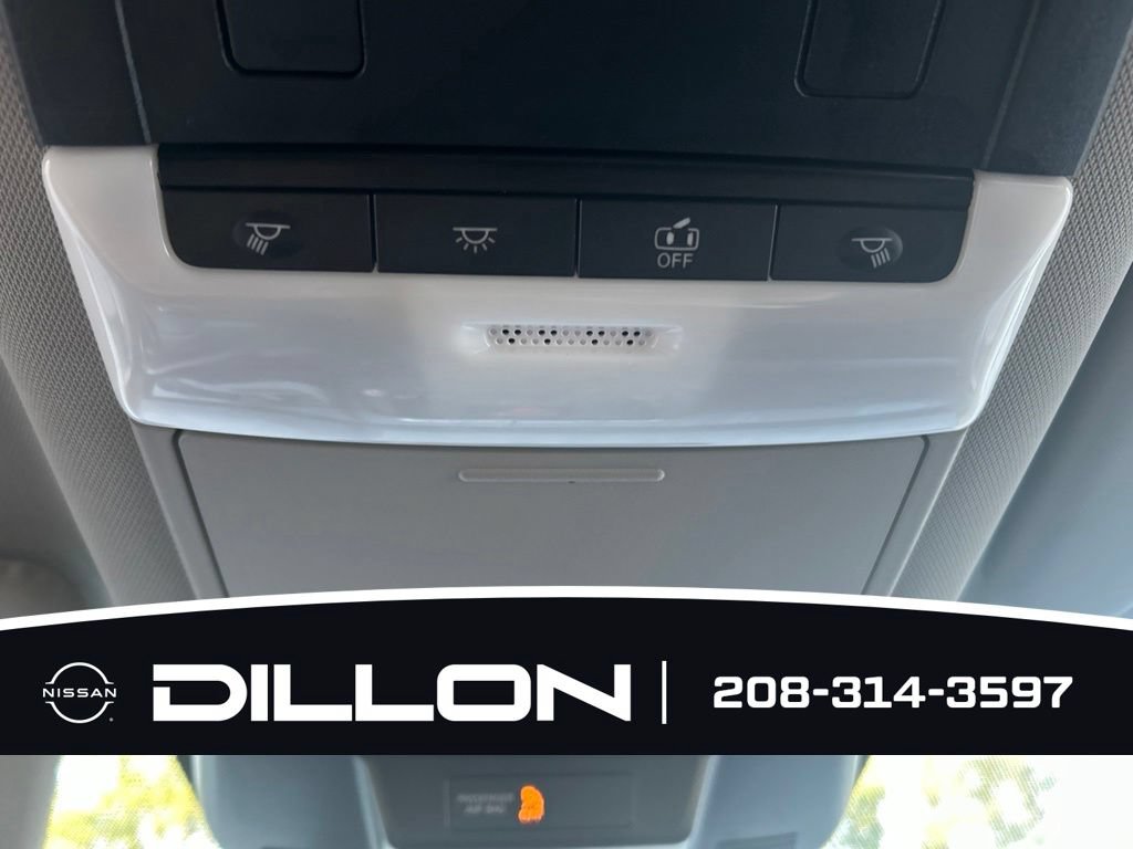 Certified 2025 Nissan Rogue SV AWD/4WD image 5