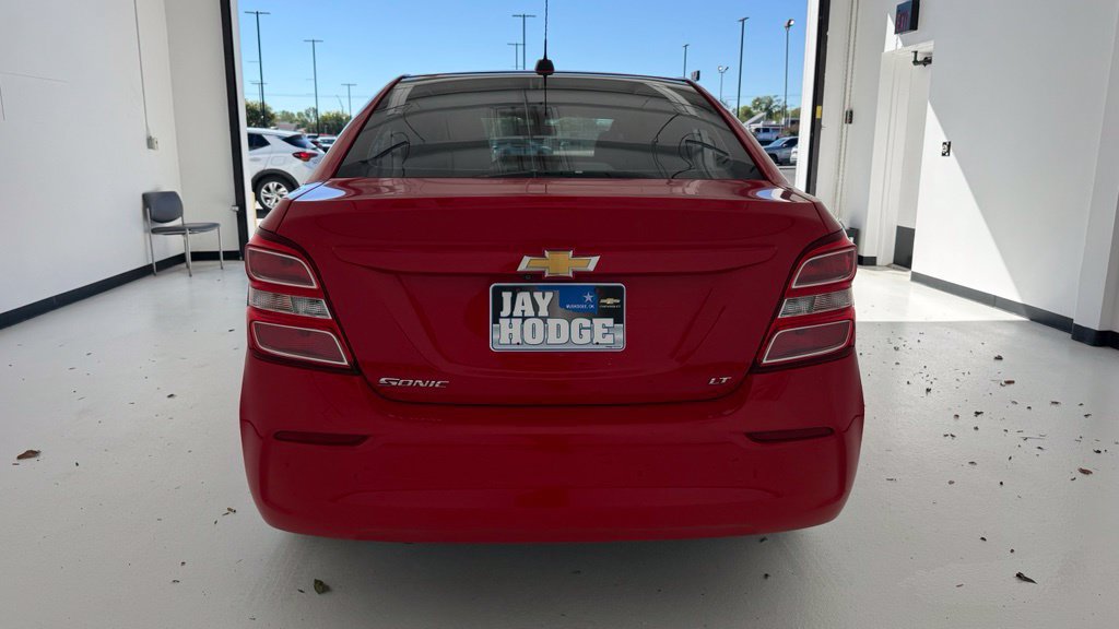 Used 2018 Chevrolet Sonic LT FWD image 13