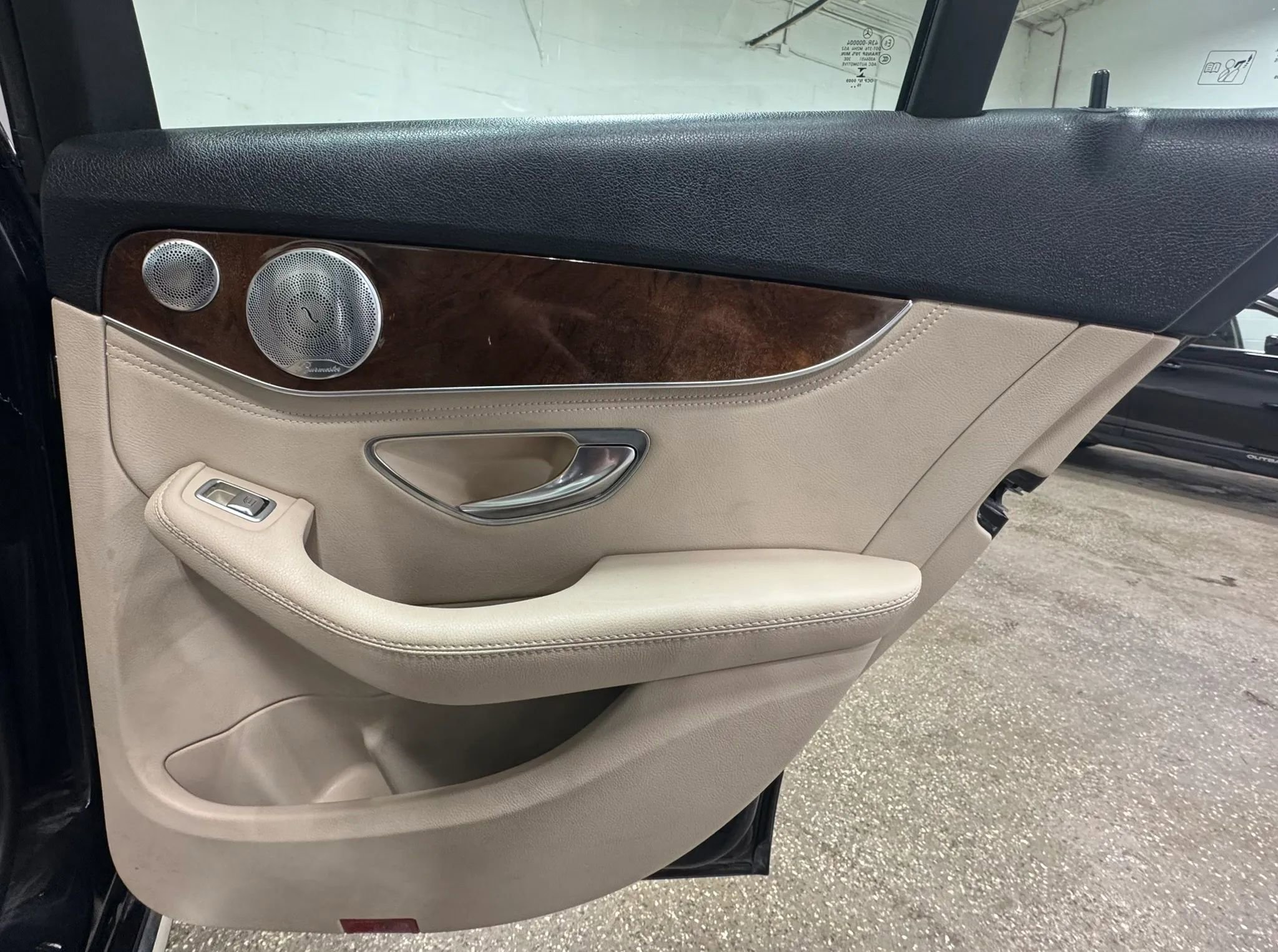 Used 2016 Mercedes-Benz C 300 4MATIC Sedan image 34