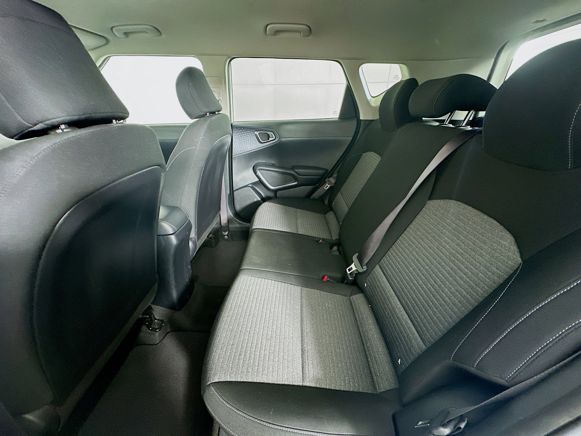 Used 2021 Kia Soul S FWD image 26