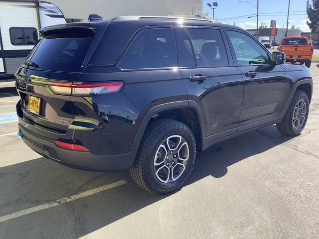 New 2024 Jeep Grand Cherokee Trailhawk AWD/4WD image 33