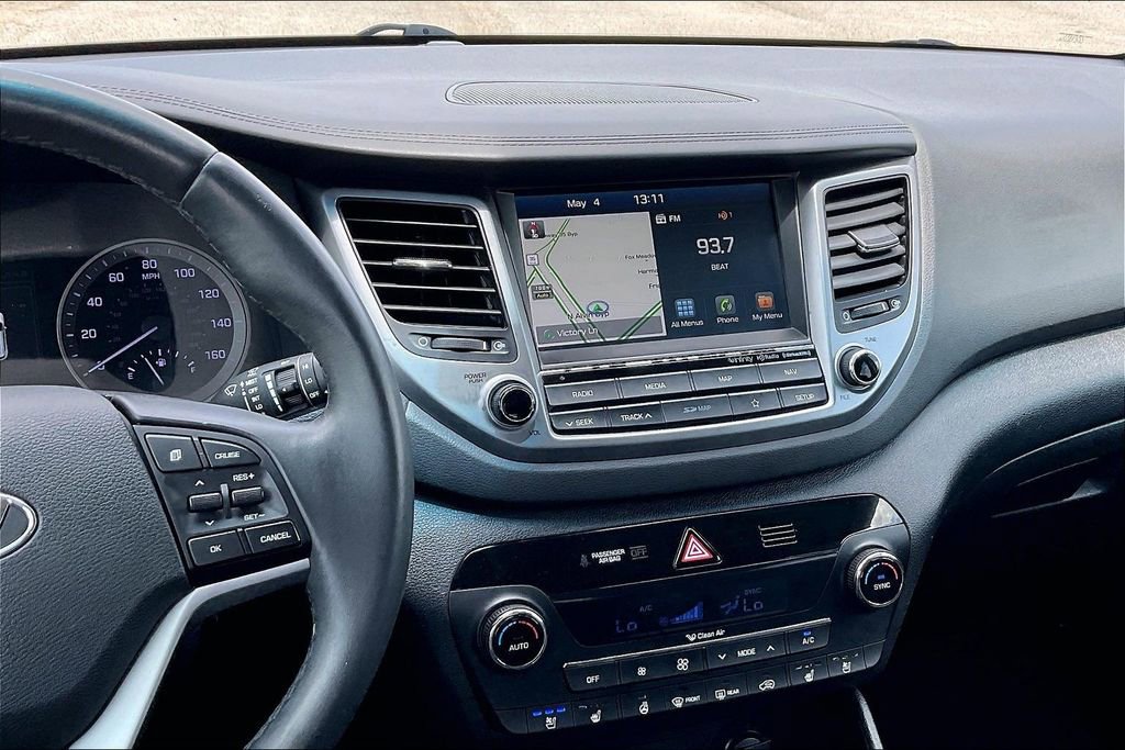 Used 2018 Hyundai Tucson Limited w/ Ultimate Package 02 FWD image 9
