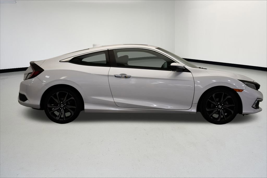 Used 2020 Honda Civic Touring image 6
