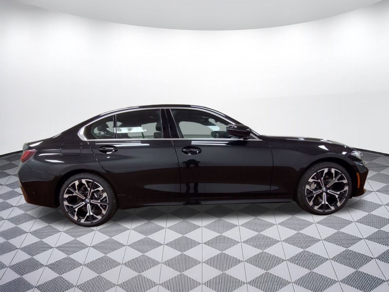 Used 2026 BMW 330i xDrive Sedan w/ Premium Package image 7