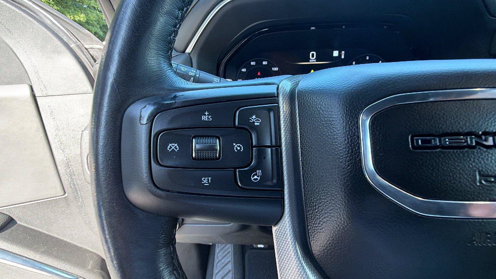 Used 2022 GMC Yukon Denali AWD/4WD image 28