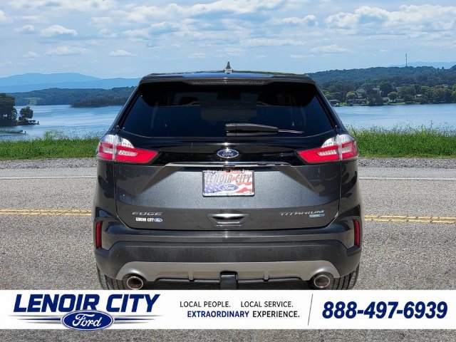 Certified 2020 Ford Edge Titanium w/ Equipment Group 301A AWD/4WD image 4