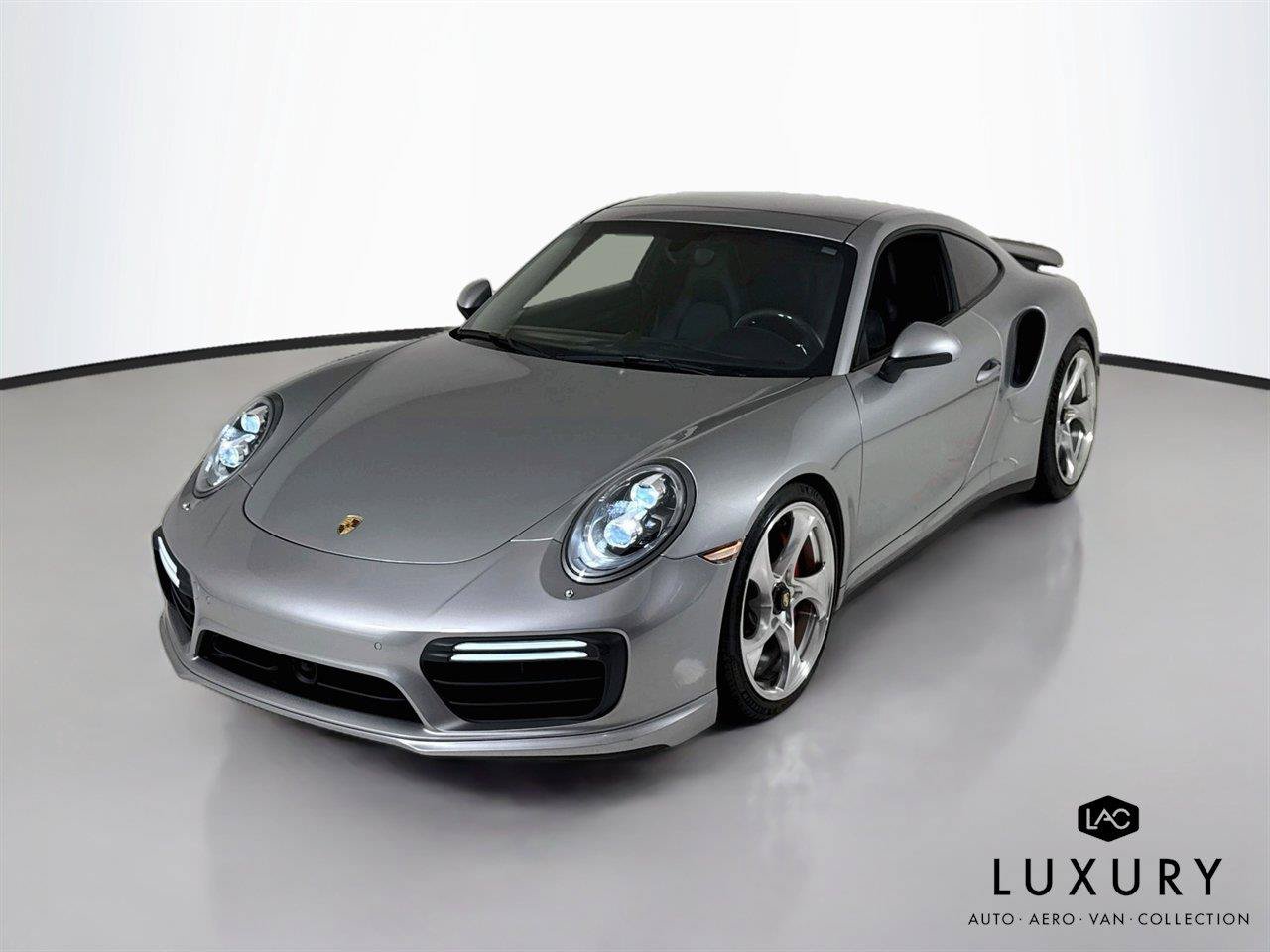 Used 2017 Porsche 911 Turbo AWD/4WD image 3