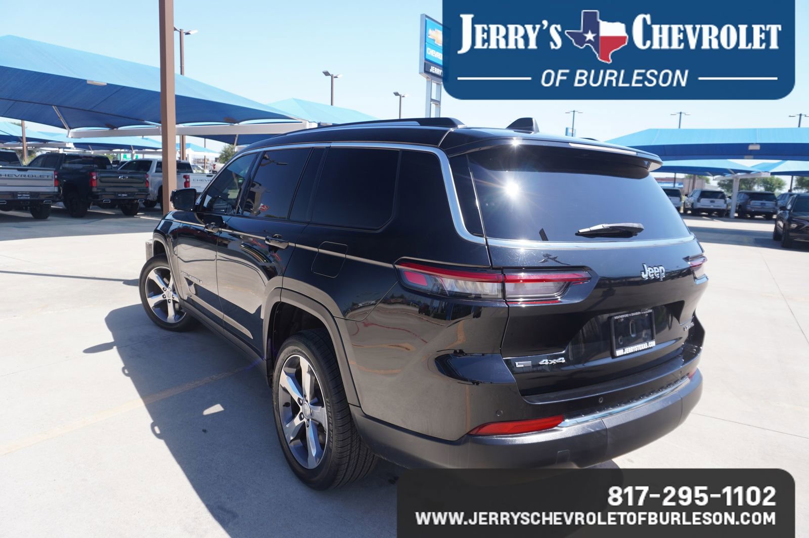 Used 2021 Jeep Grand Cherokee L Limited AWD/4WD image 4