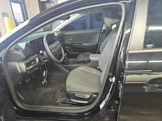 Used 2025 Kia K4 FWD image 9