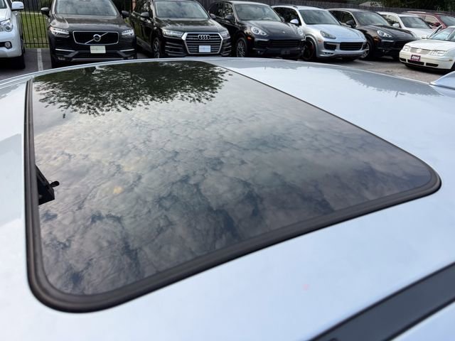 Used 2008 BMW 328i Sedan RWD image 16