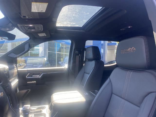 New 2026 Chevrolet Silverado 1500 High Country w/ Technology Package image 13