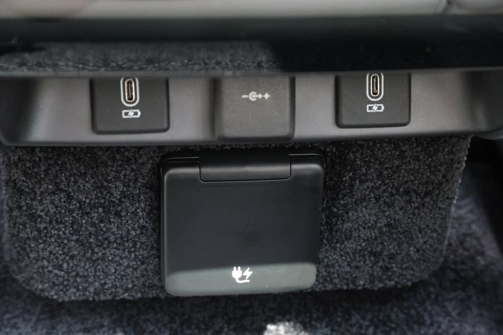New 2026 Land Rover Range Rover SE AWD/4WD image 33
