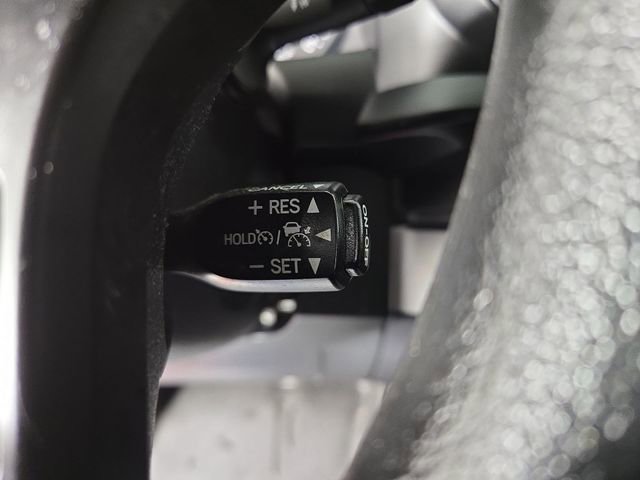 Used 2022 Toyota Tacoma SR image 24