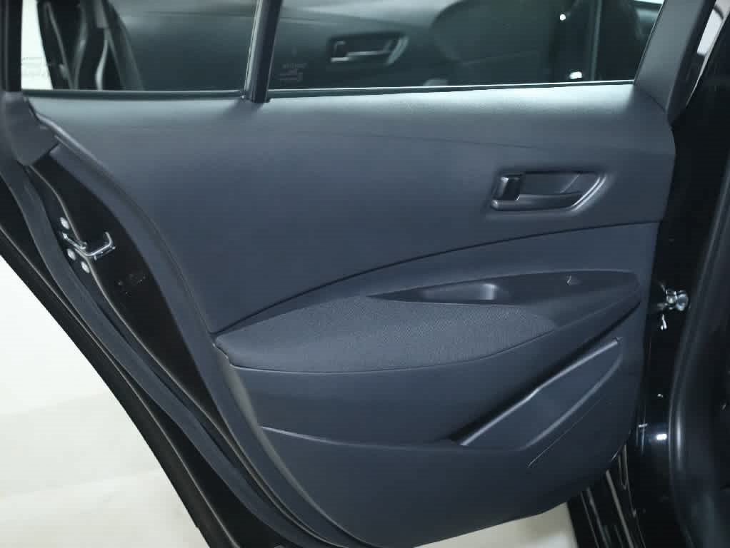 Certified 2025 Toyota Corolla LE FWD image 13