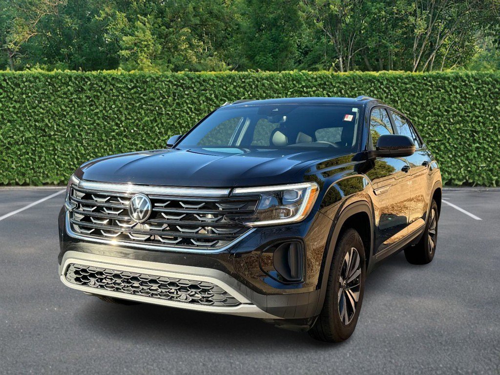 Used 2024 Volkswagen Atlas Cross Sport SE image 6
