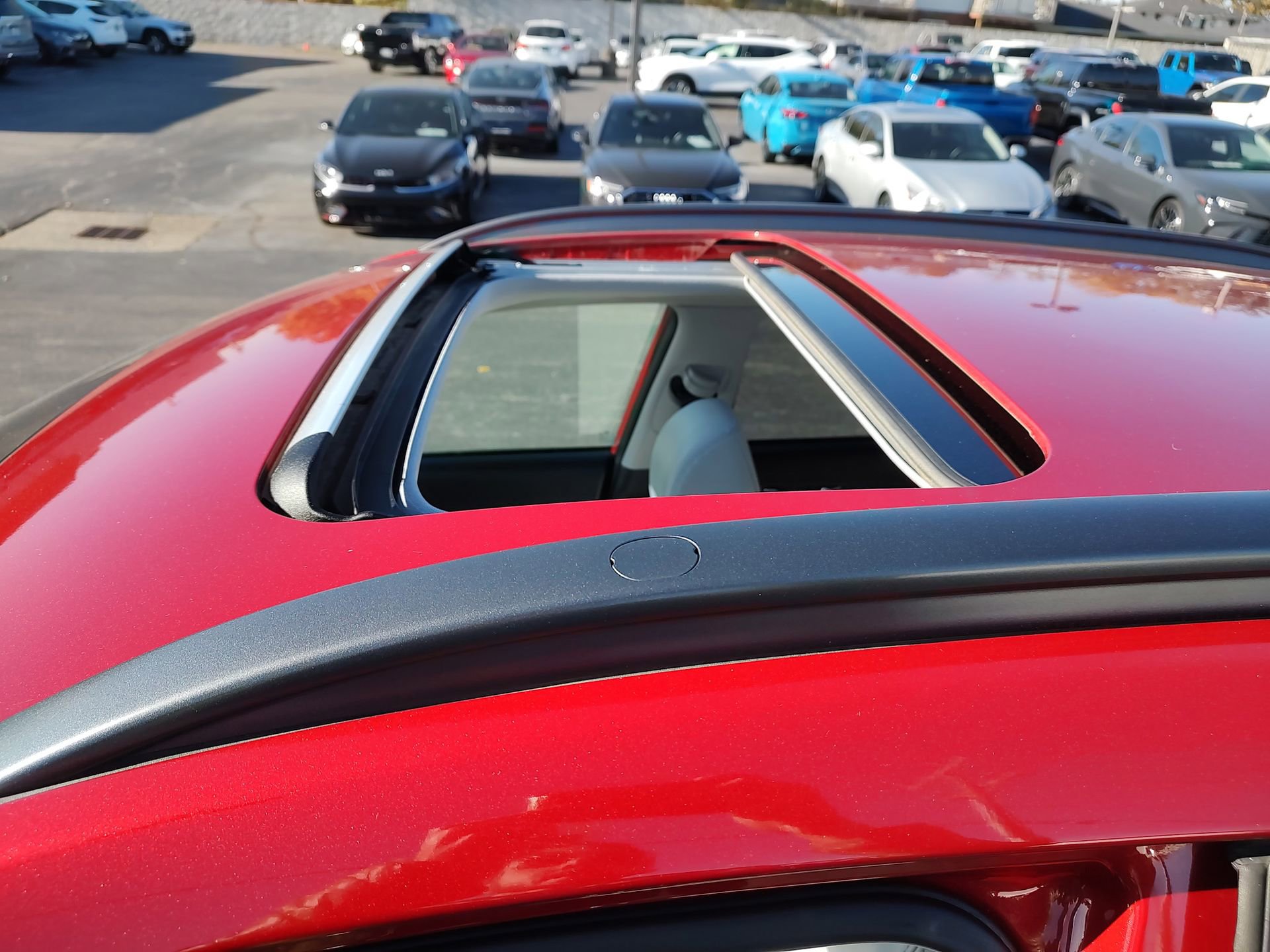 Used 2022 Hyundai Kona Limited image 5