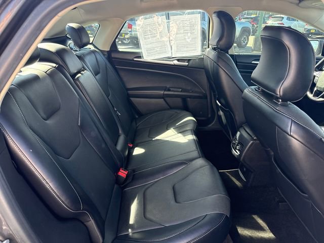 Used 2018 Ford Fusion Titanium image 12