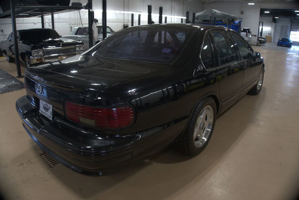 Used 1994 Chevrolet Impala SS image 5