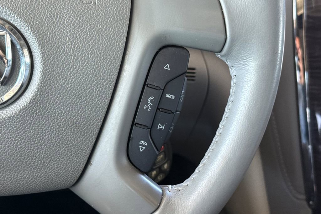 Used 2015 Buick Enclave Premium w/ Experience Buick Package AWD/4WD image 37