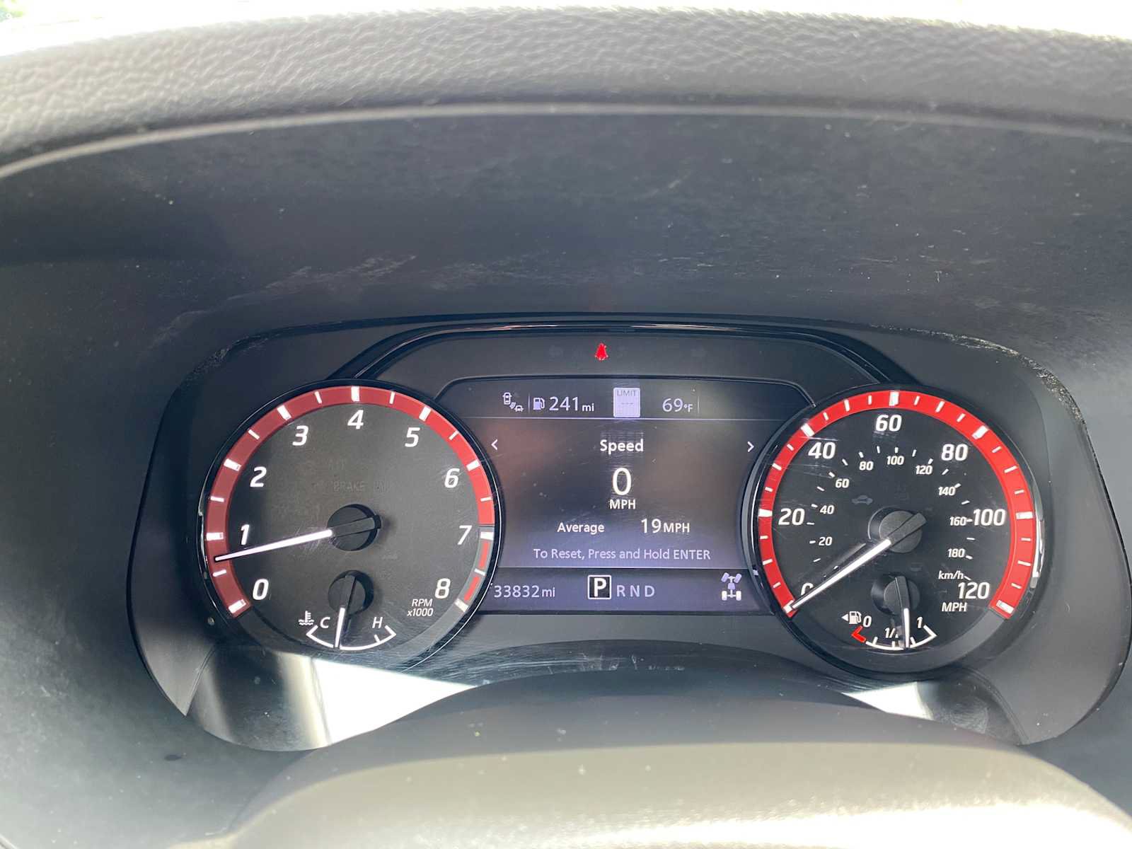 Used 2022 Nissan Frontier PRO-4X w/ Technology Package AWD/4WD image 17